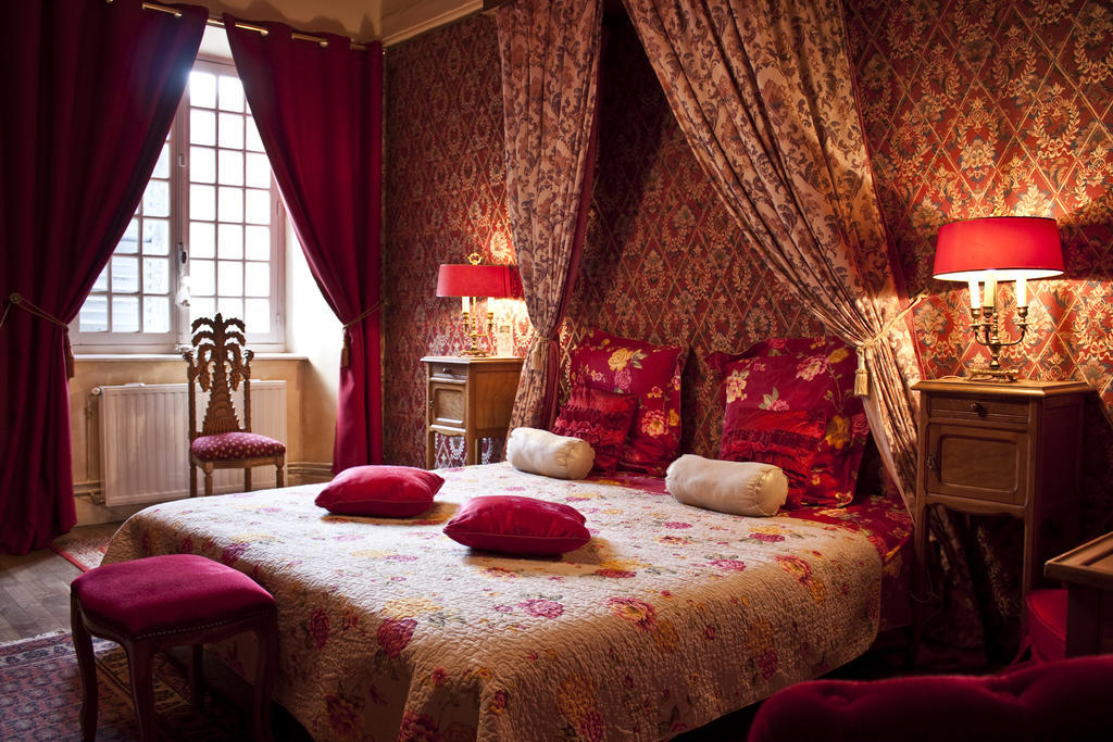 Chateau De Chantelauze Olliergues Zimmer foto